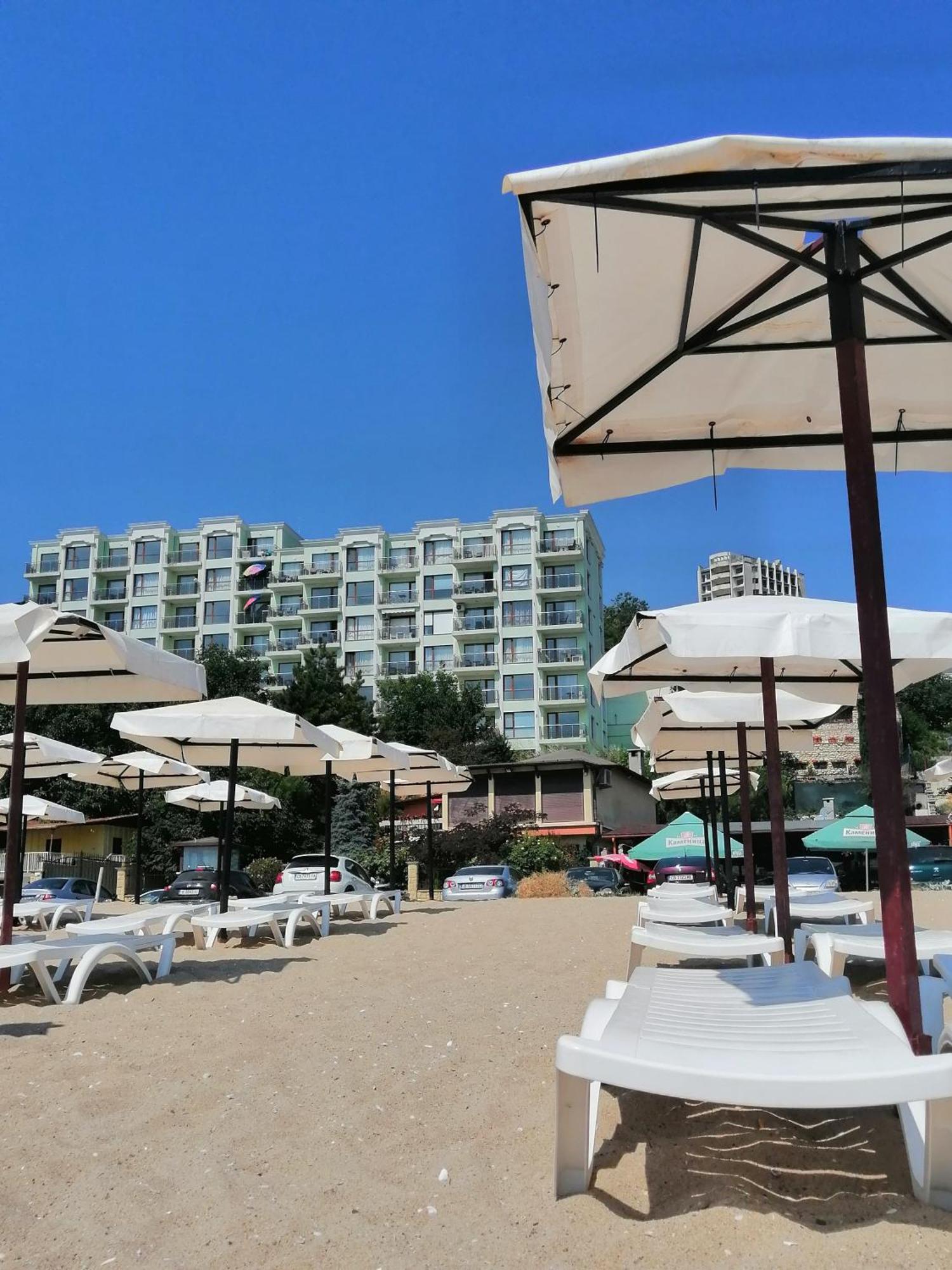 Relax Apartament Varna Rum bild